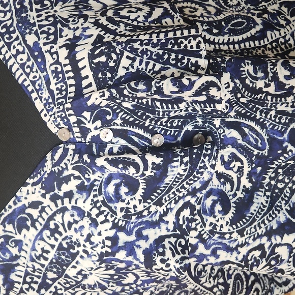 LOFT blue paisley top with ruffle, size M - Picture 2 of 5